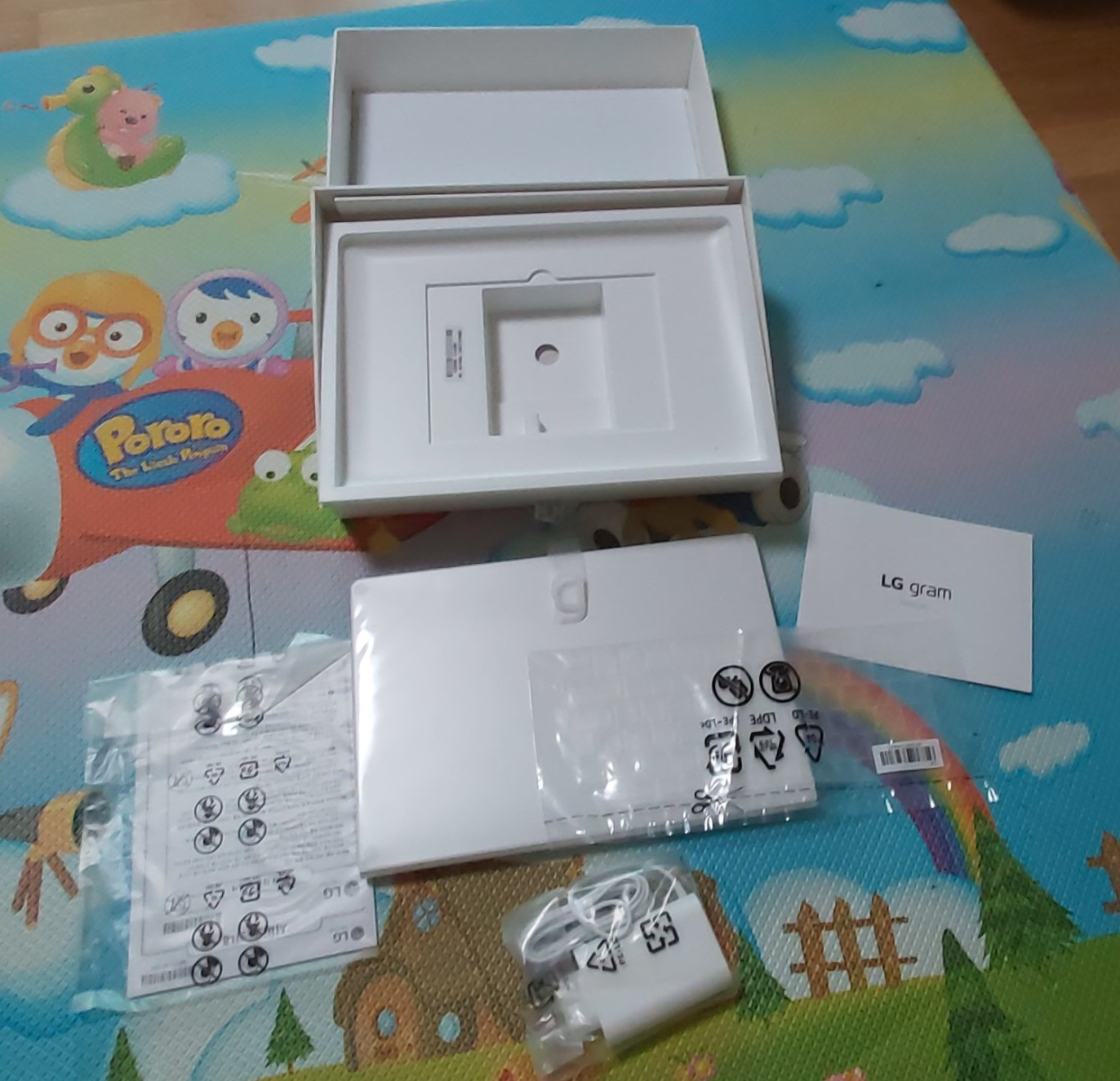 LG그램 - 13zd990-vx50K 개봉기 - 기타